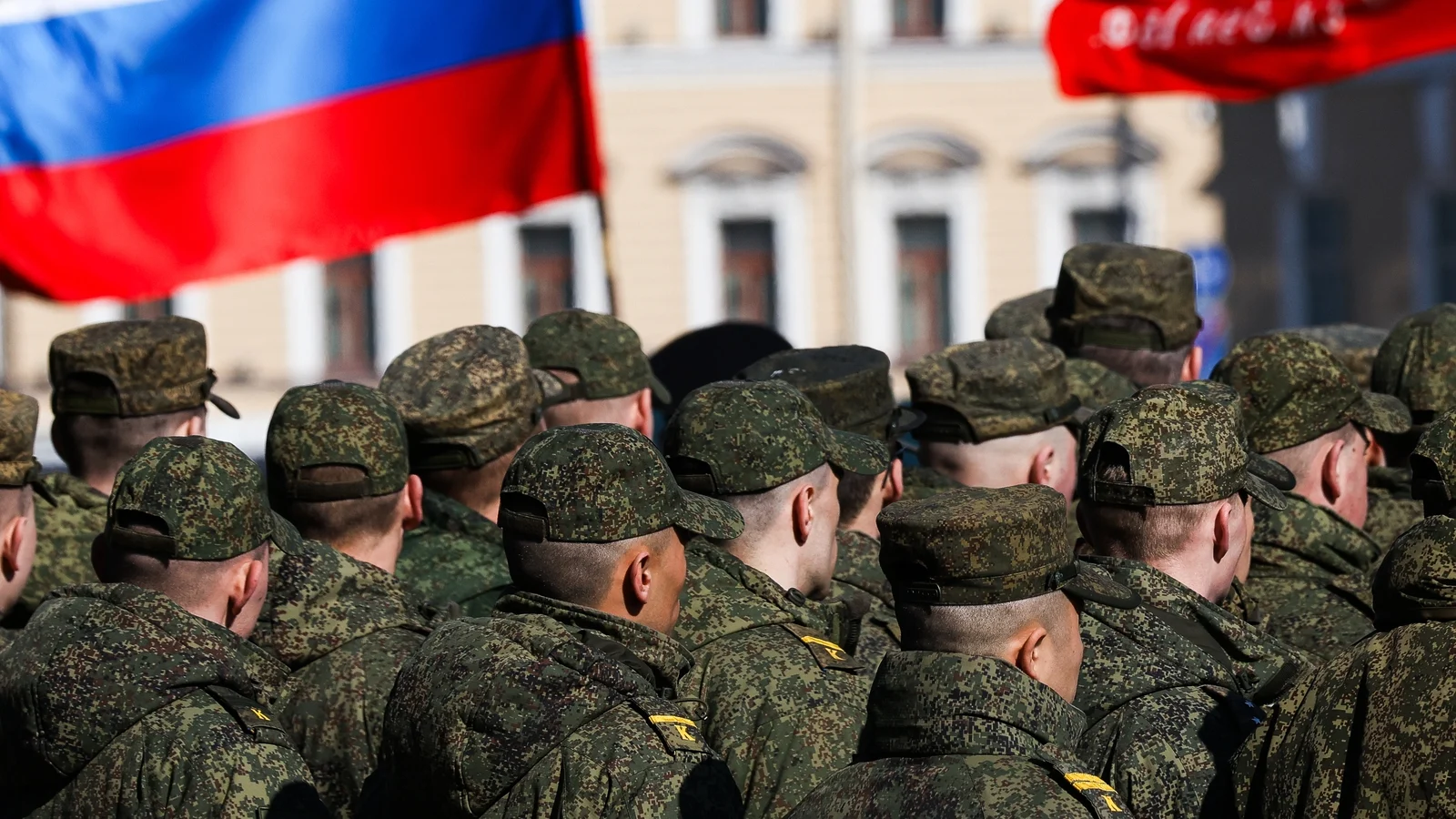 EU to ban Russian combatants under latest sanctions package