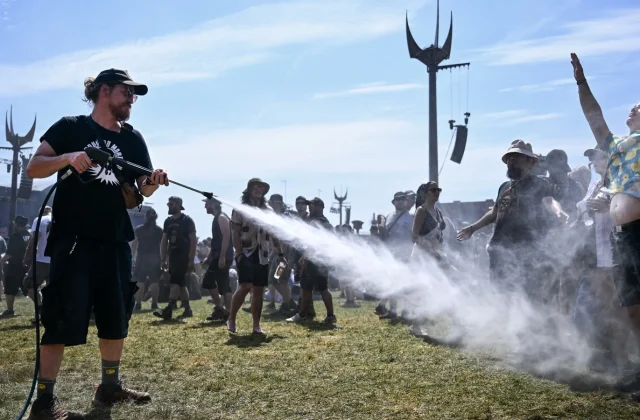 Europe swelters as temperatures in France could reach 40C