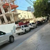 Former President Sharif Sheikh Ahmed Returns to Residence as Calls for Calm Grow