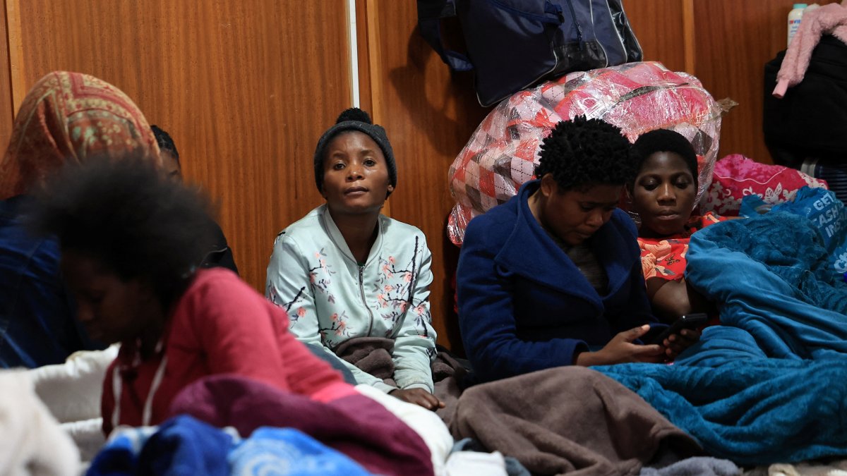 Migrants Flee Homes in South Africa Due to Rising Violence