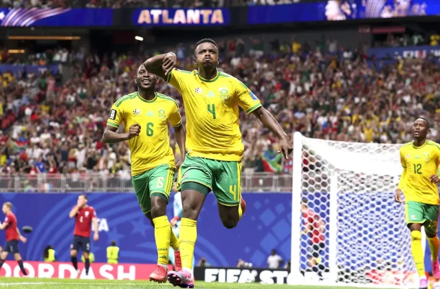 Mokoena Strike Keeps South Africa’s World Cup Hopes Alive