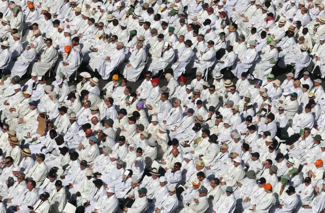 Organisers say more than 1.2 million attend Pope’s Mass in Madrid