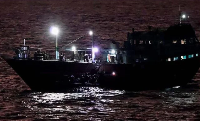 Pakistan says Somali pirate hostage crisis could take months to resolve