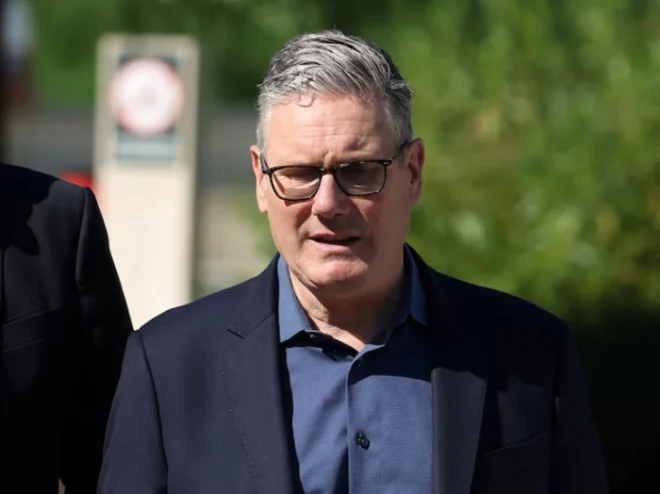 Report says Starmer ready to quit as source says he remains focused