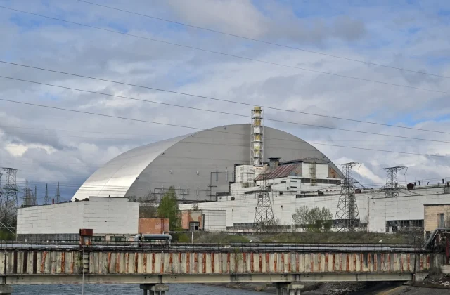 Russian drone strikes nuclear fuel storage facility near Chornobyl, Ukraine says