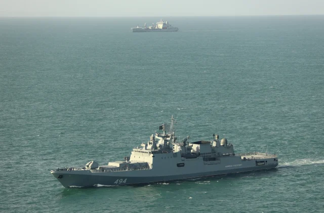 Russian warship fires warning shots at yacht in English Channel