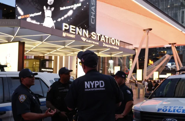 Six Injured in Stabbing Incident at New York Penn Station