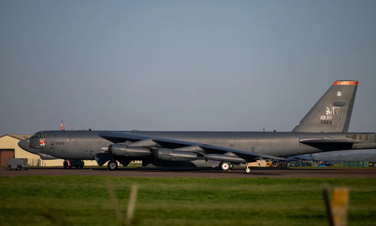 US military says eight feared dead after bomber crashes in California