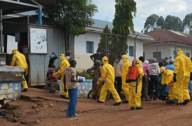 Uganda, DR Congo Plan Cross-Border Medical Camps Against Ebola