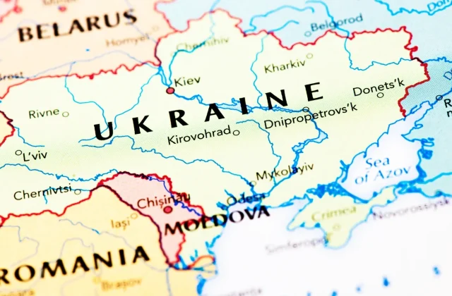 Ukraine and Moldova to Begin European Union Accession Process