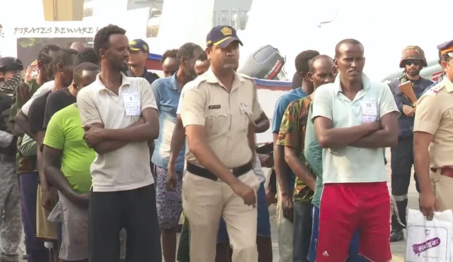43 Somali piracy suspects plead guilty in Mumbai court