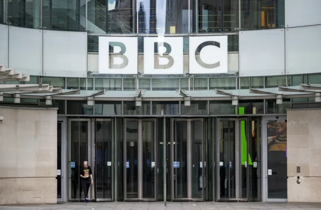 BBC Broadcasting Errors Affect Confidence in Journalism, Chair Says