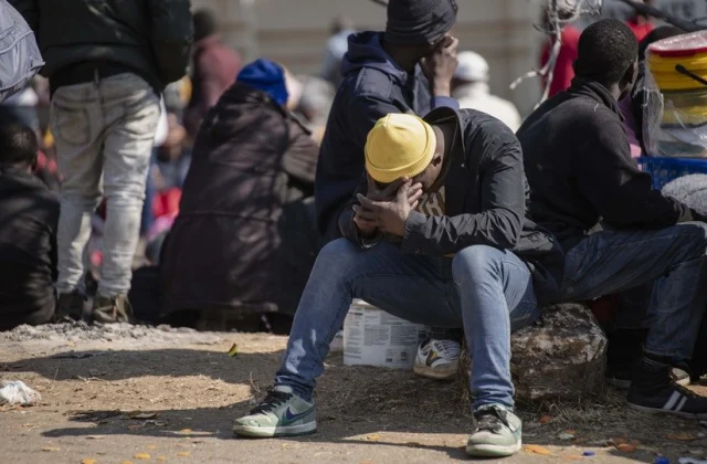 Hundreds Remain Stranded Outside Malawi’s Consulate in South Africa