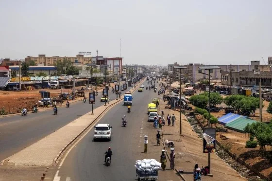 Insurgents launch coordinated attacks on army positions across Mali