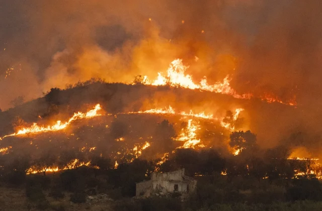 Slight Improvement Reported in Efforts to Contain Spain Wildfires