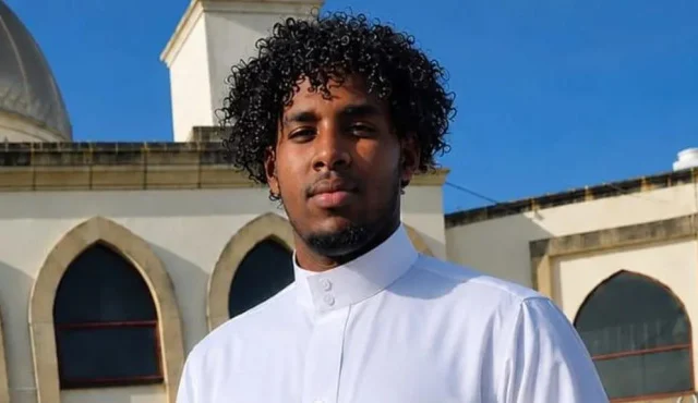 Somali-origin man fatally stabbed in west London named as Haruun Hassan