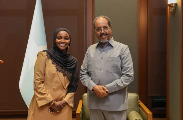 Somali president meets St. Louis Park Mayor Nadia Mohamed in Mogadishu