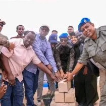 Somalia Police Chief Lays Foundation for New Masagawaay Police Station