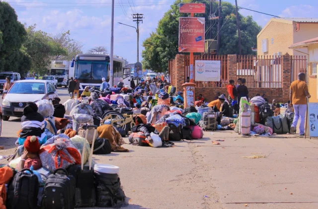 Thousands of Immigrants in South Africa Left Stranded Without Water or Food