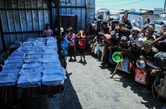 Top UN official accuses Hamas of obstructing Gaza aid distribution