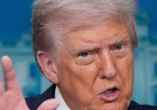 Trump Halts Additional U.S. Strikes on Iran as Diplomacy Advances