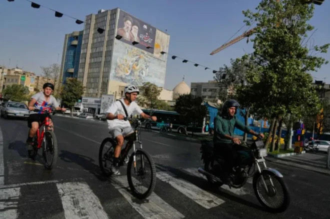 US attacks Iran for 13th night as Trump threatens bigger strikes