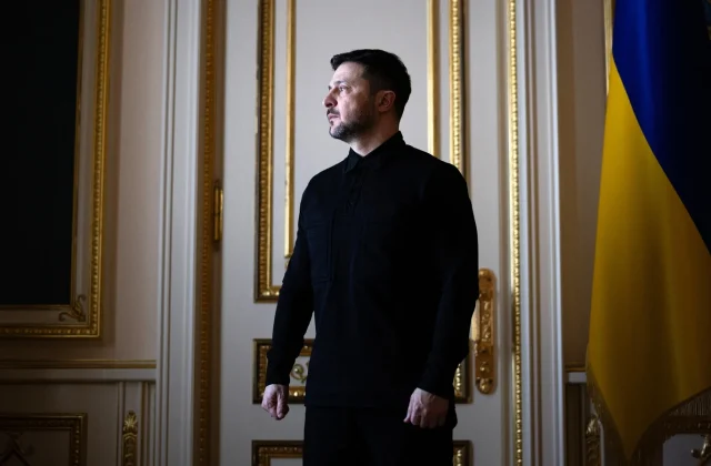 Zelensky Dismisses Army Chief After Days of Protests