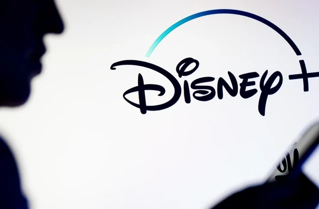 Disney signs deal allowing TikTok users to add film clips