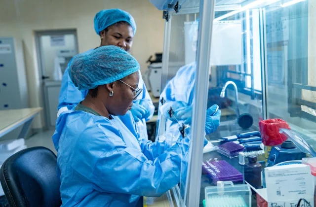 Ebola Death Toll Rises in DR Congo as Vaccination Efforts Intensify