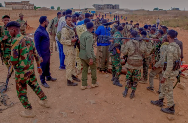 Fighting in southwestern Somalia kills dozens, including four civilians