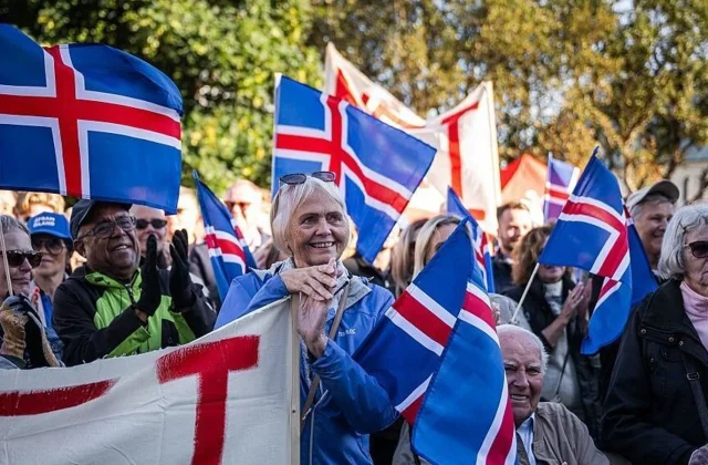 Iceland Voters Reject EU-Accession Talks in Close-Fought Referendum
