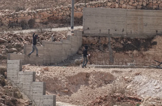 Israeli Settlers Launch New Attack on Home in West Bank