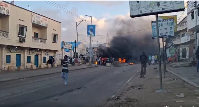 Mogadishu clashes over house demolitions kill one, injure nearly 10