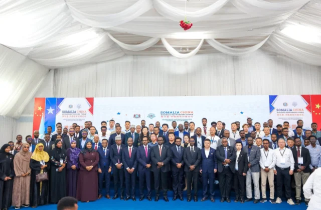 More Than 30 Chinese Companies Attend Somalia-China Business Forum in Mogadishu