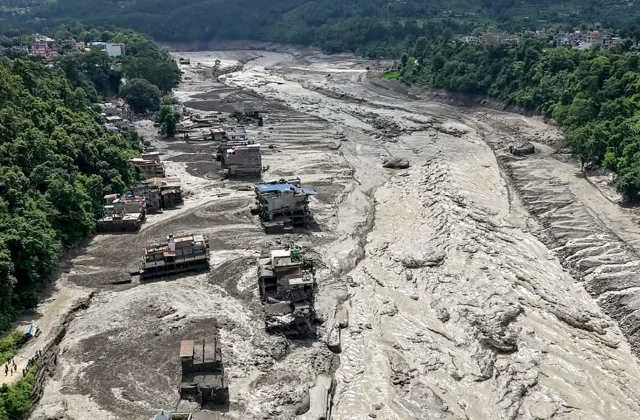 Nepal floods leave 157 dead and hundreds missing, including two Irish people