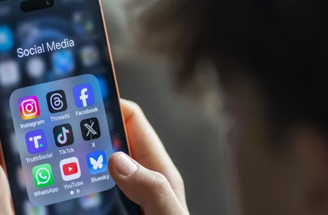 New Zealand Moves to Ban Social Media for Users Under 16