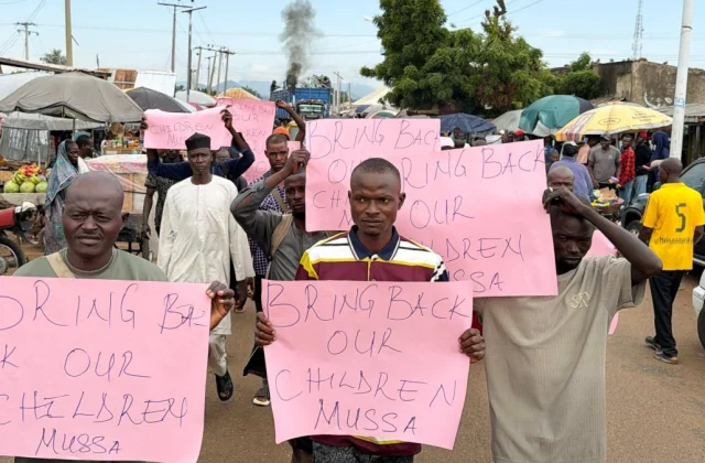 Nigerian Kidnap Survivors Recount the ‘Hellfire’ They Endured