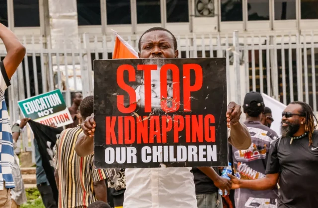 Nigerian Security Forces Rescue 300 Kidnapping Victims