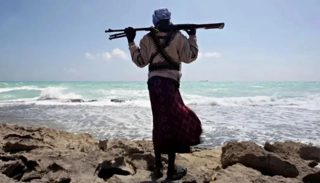Somali Pirates Demand $3 Million for Release of 10 Captives