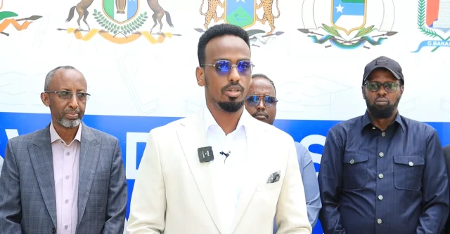 Somali government plans to recruit 4,000 teachers as education officials approve key reforms