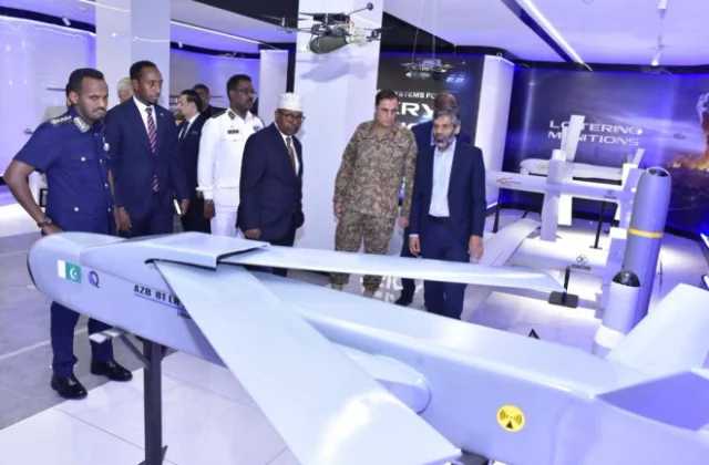 Somalia and Pakistan Discuss Expanding Defense and Maritime Security Cooperation
