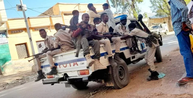 Two Suspected Militants Killed While Planting Landmines in Somalia’s Middle Shabelle Region
