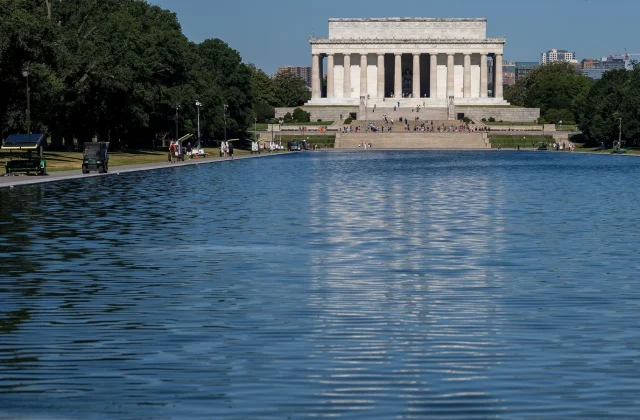 U.S. Drops Reflecting Pool Vandalism Charge Against Former Olympian