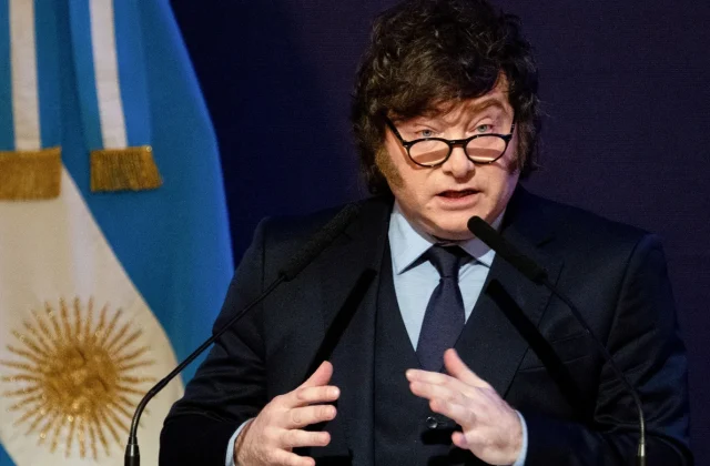 Argentina’s president reiterates claim to Falkland Islands