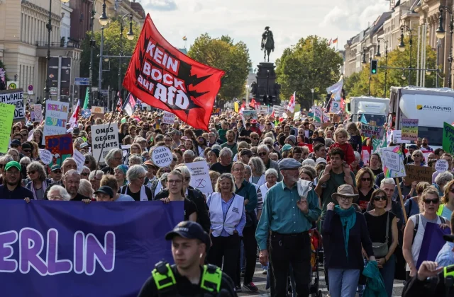 Around 150,000 people protest against far-right AfD across Germany