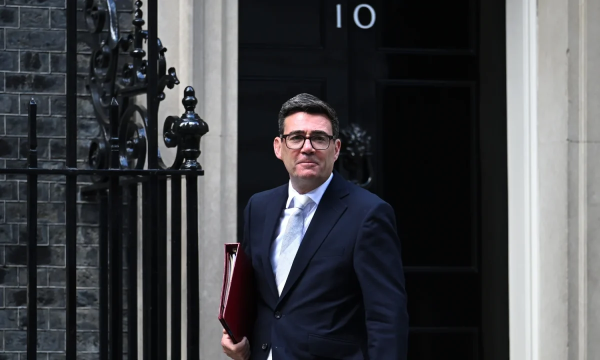 
        
        Burnham pledges to 'stick to Good Friday Agreement' as PM
    