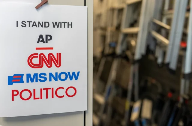 CNN Reporters Blocked From Joining Trump’s Air Force One Trip