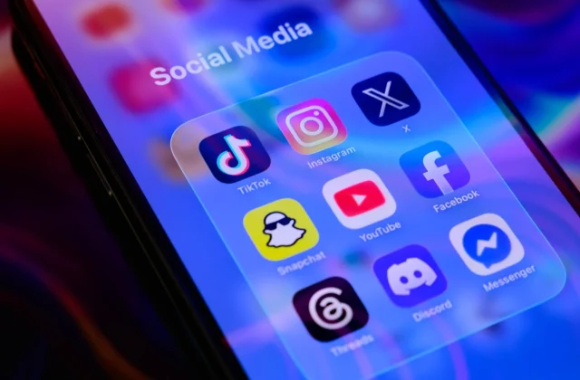 EU Proposes Banning Social Media Access for Children Under 13