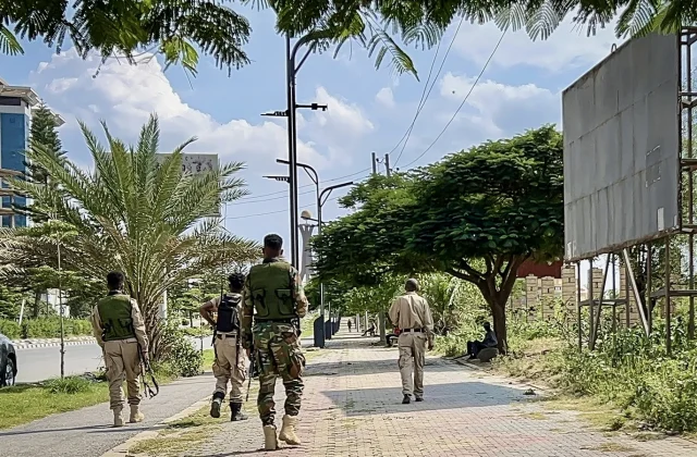 Fighting Intensifies as Tigray Rebels Say Ethiopia’s Civil War Has Resumed