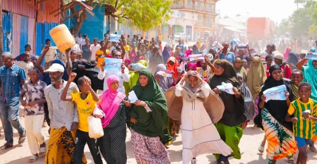 Gedo residents protest federal government after drone attack on Gen. Shub’s residence